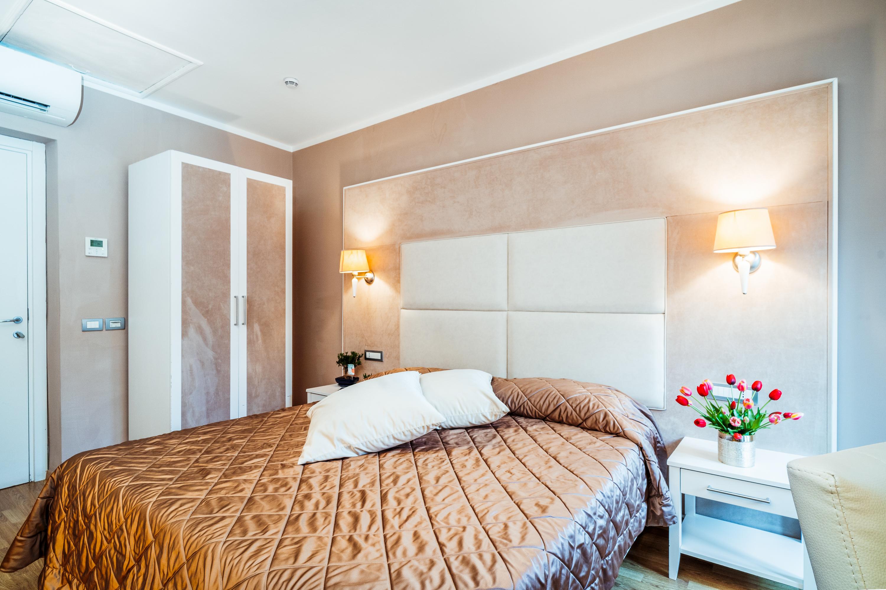 Hotel Centrale Ольбия Экстерьер фото
