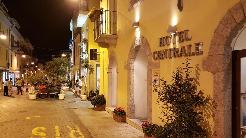 Hotel Centrale Ольбия Экстерьер фото